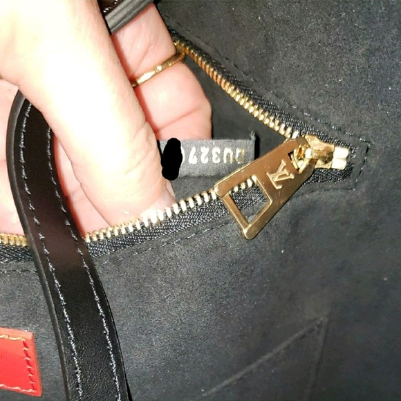 LOUIS VUITTON Crafty Onthego Giant Flower Monogram Ivory Black Bag - Picture 12 of 12